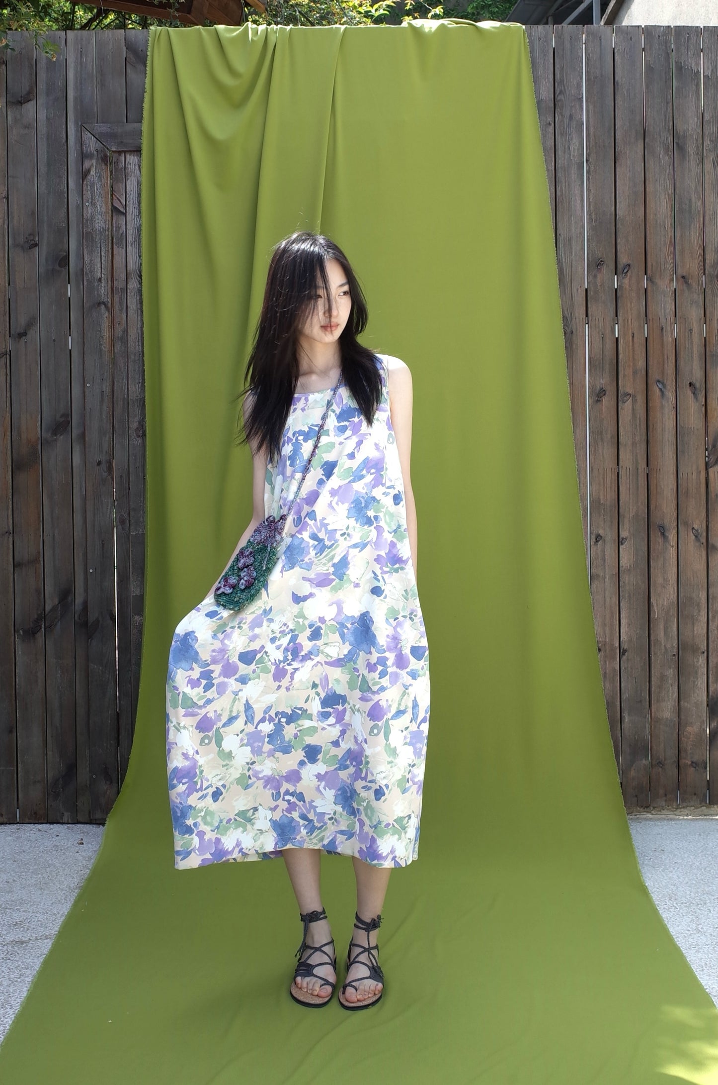 SLEEVELESS OPEN-BACK PAPILLON-PRINT DRESS
